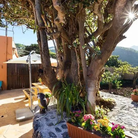 Home2book Rustic House El Palmar Ferienhaus