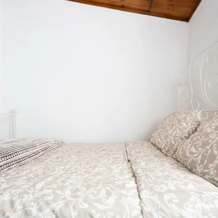 Dom wakacyjny Home2book Rustic House El Palmar Teno